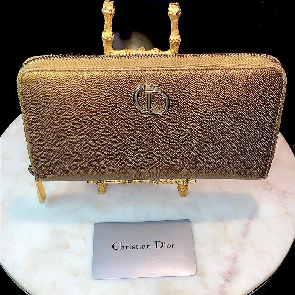 CHRISTIAN DIOR ZIPPY WALLET GOLD METALLIC MADE IN SPAIN